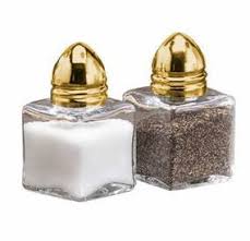 Salt & Pepper Shaker (Gold or Silver)