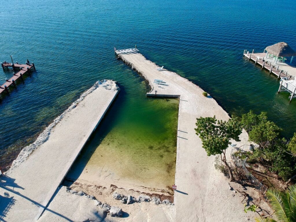 Bayside Inn6