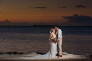 Read more about the article Real Wedding at Bayside Inn – Kinue & Jay