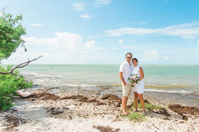 Real Wedding in Marathon – Flamingo Package – Kaitlyn & Tyler