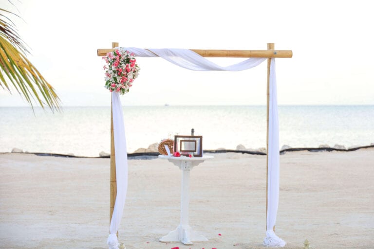Real Wedding in Islamorada at the Islander Resort