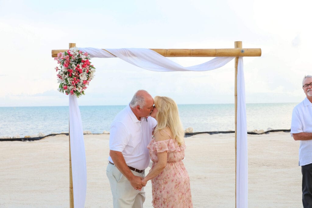 Real Wedding in Islamorada at the Islander Resort