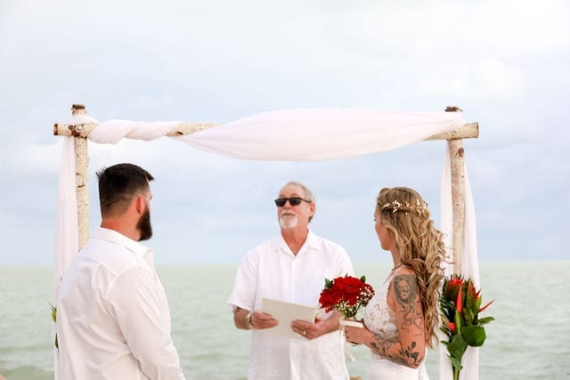 Check Out This Real Wedding in Islamorada FL at the Islander Resort