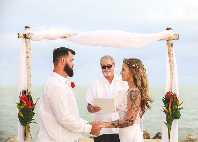 Check Out This Real Wedding in Islamorada FL at the Islander Resort