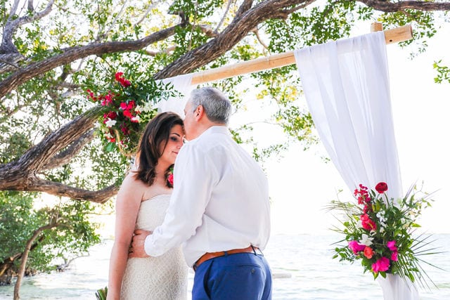 Real Wedding in Key Largo – Alexandria & Christopher – Hightide Package