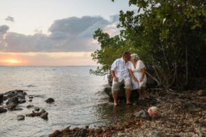 Read more about the article Real Wedding in Key Largo – JENNIFER & JEREMY – Mangrove Package