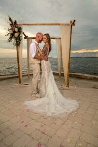 Read more about the article Real Elopement in Key Largo – Katelynn & Austin – Honeymoon Package