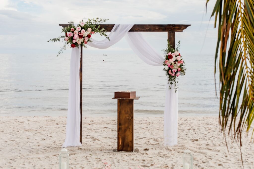 You are currently viewing Tips when considering a beach wedding location