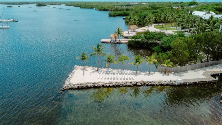 Dolphin Point Villas Key Largo