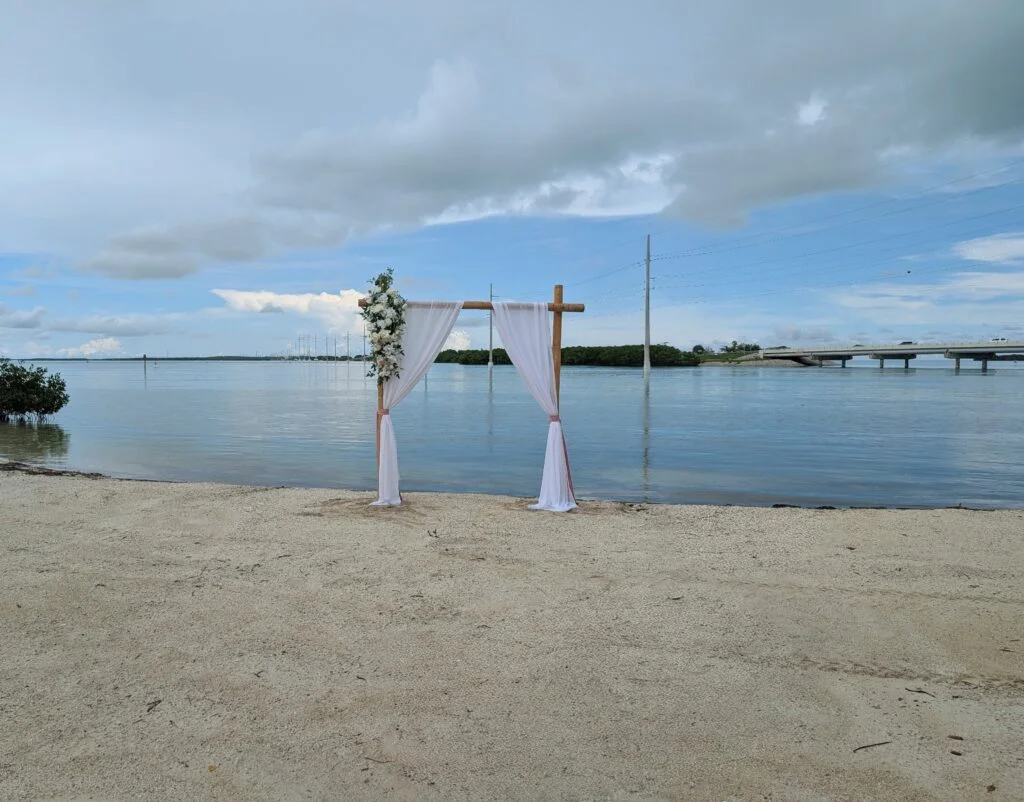 West Beach of Robbies - Islamorada