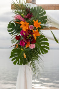 Read more about the article Florida Keys Honeymoon Elopement | Key Largo Weddings